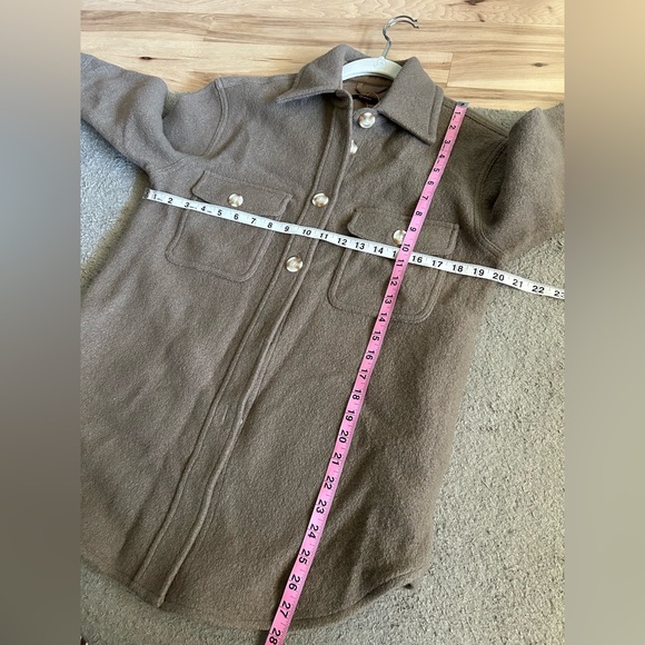 NWOT Quince 100% Merino Wool Shirt Jacket in Heather Elm - Picture 6 of 6